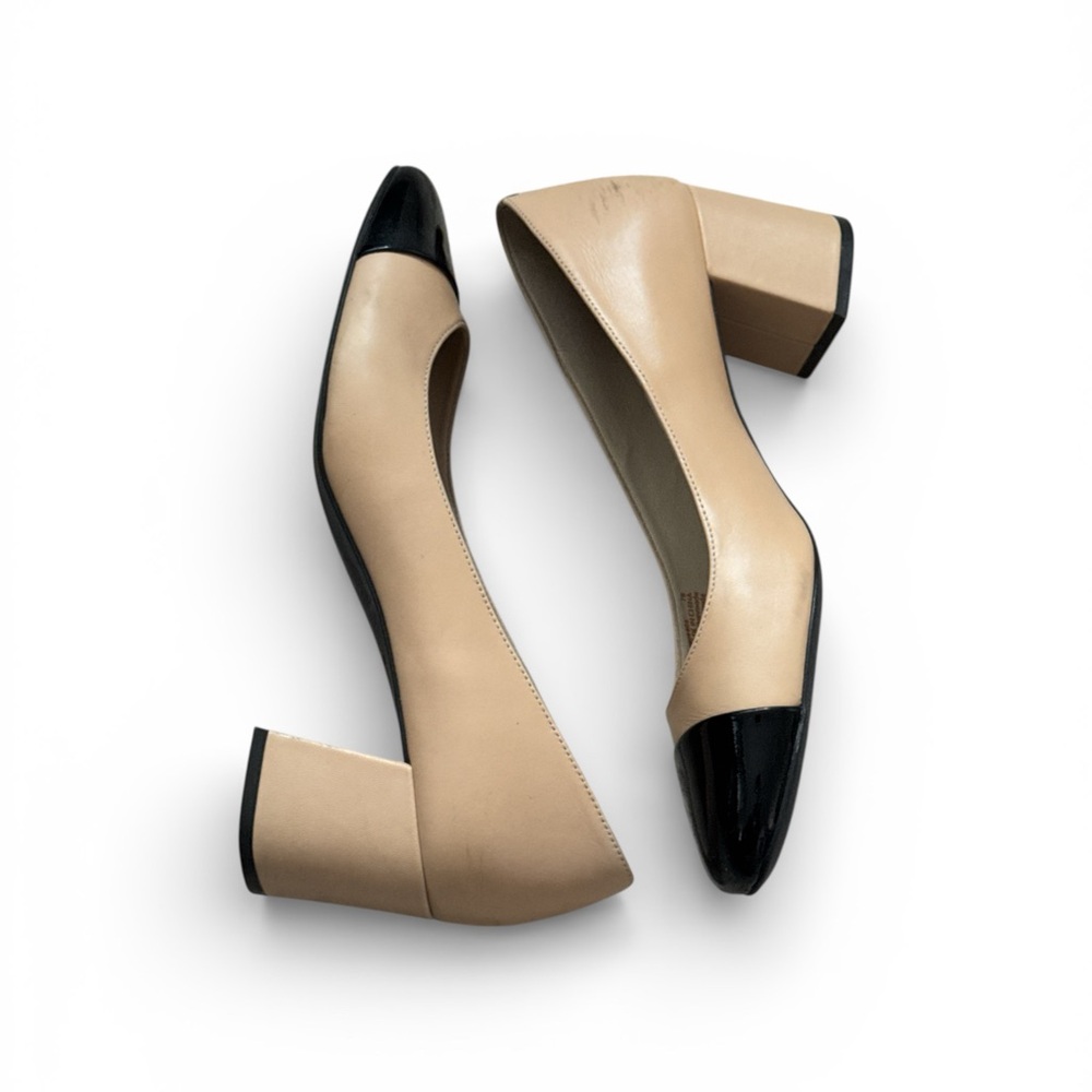 Cole Haan Dawna nude leather black‎ patent leather front Women's pumps Sz 7